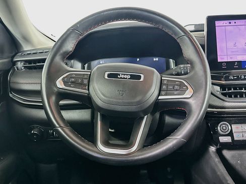Used 2022 Jeep Compass Trailhawk w/ Trailhawk Elite Group AWD/4WD image 17