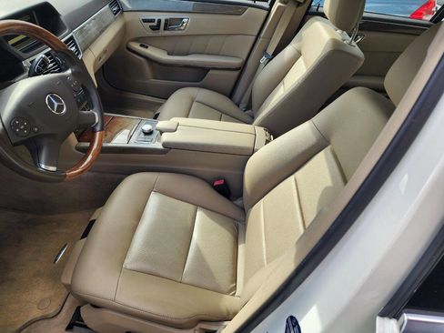 Used 2010 Mercedes-Benz E 350 Sedan image 13