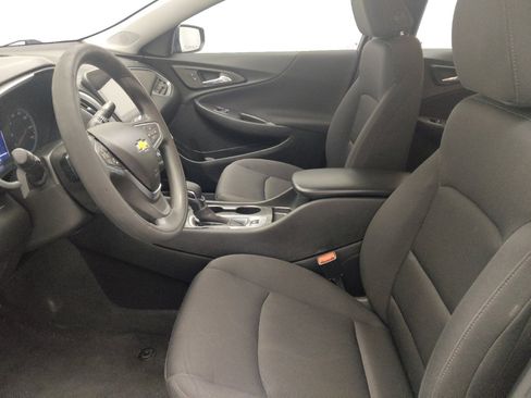 Used 2023 Chevrolet Malibu LS FWD image 17