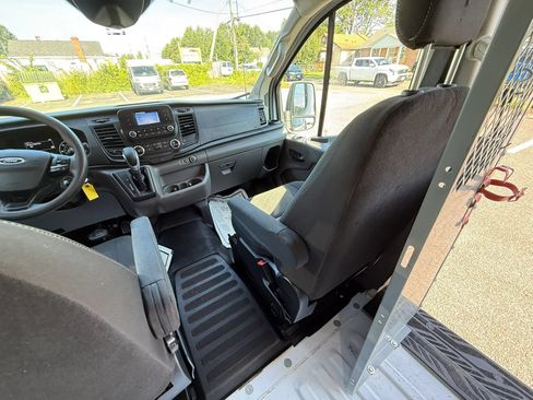 Used 2022 Ford Transit 150 Low Roof RWD image 53