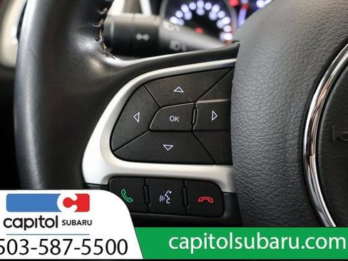Used 2020 Jeep Compass Latitude AWD/4WD image 19