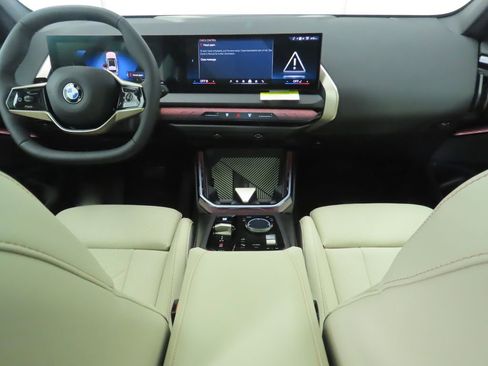 Certified 2025 BMW X3 xDrive30i w/ Convenience Package image 13