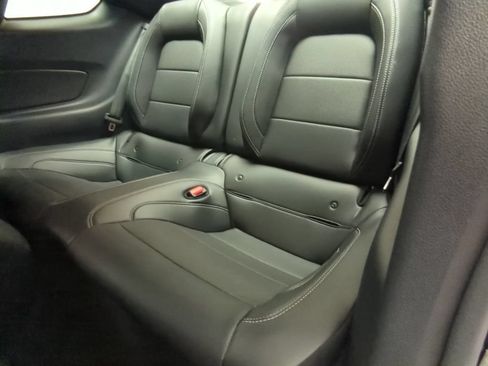 Used 2022 Ford Mustang GT Premium w/ GT Performance Package RWD image 32
