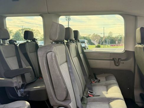 Used 2024 Ford Transit 350 XLT RWD image 11