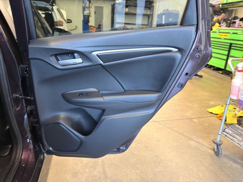 Used 2017 Honda Fit EX-L image 24