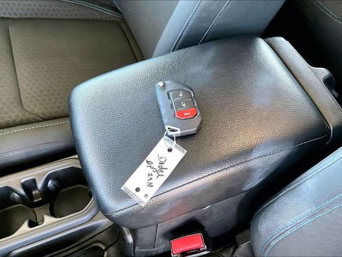 Used 2024 Jeep Wrangler Unlimited Rubicon 4xe AWD/4WD image 34