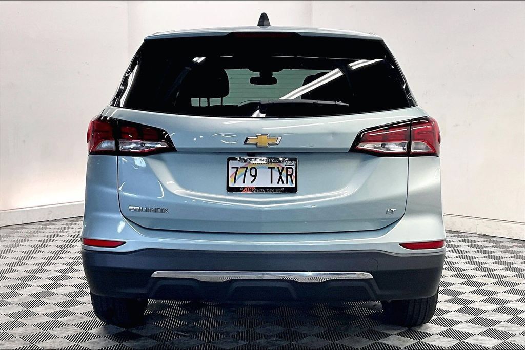 Used 2022 Chevrolet Equinox LT FWD image 3