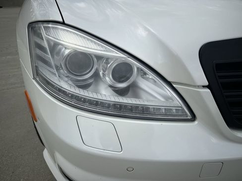 Used 2013 Mercedes-Benz S 63 AMG image 17