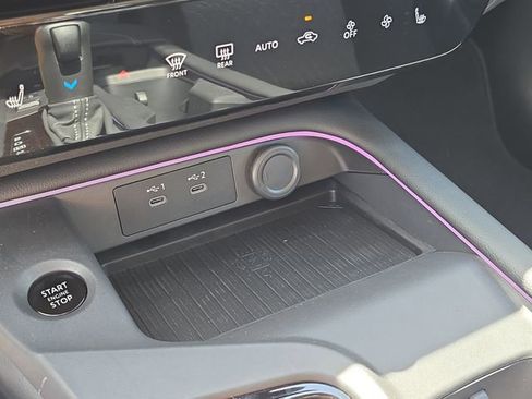 New 2026 Nissan Sentra SV w/ SV Convenience Package image 24