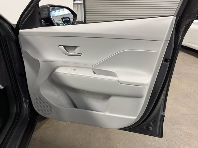 Used 2025 Hyundai Kona SEL AWD/4WD image 11