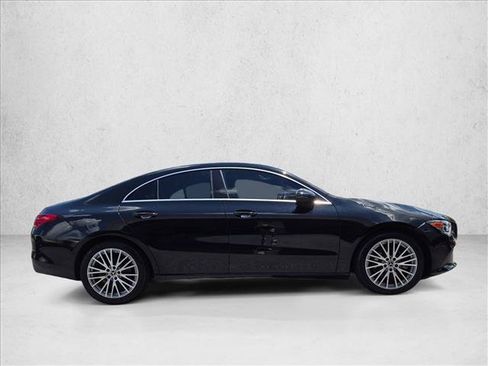 Used 2020 Mercedes-Benz CLA 250 image 4