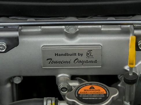 Used 2017 Nissan GT-R Premium AWD/4WD image 18