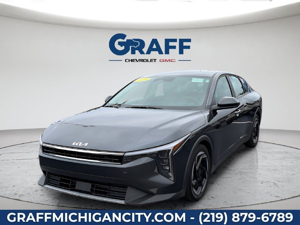 Used 2025 Kia K4 EX FWD image 13