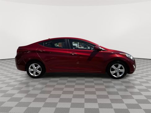 Used 2013 Hyundai Elantra GLS w/ Preferred Pkg FWD image 5
