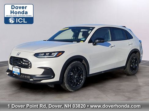 Certified 2026 Honda HR-V Sport image 1