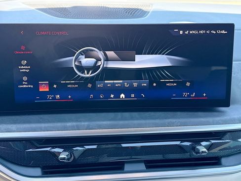 New 2026 BMW X5 xDrive50e w/ Executive Package image 36