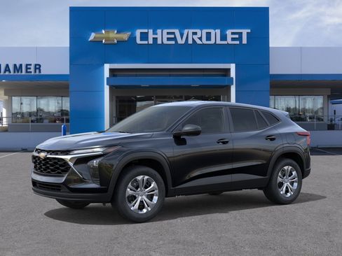 New 2026 Chevrolet Trax LS FWD image 26