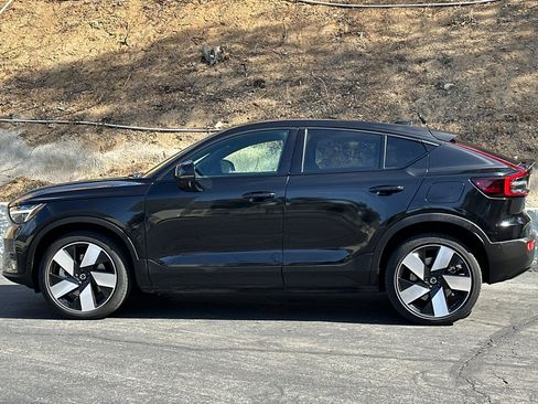 Used 2023 Volvo C40 P8 Recharge Ultimate AWD/4WD image 7