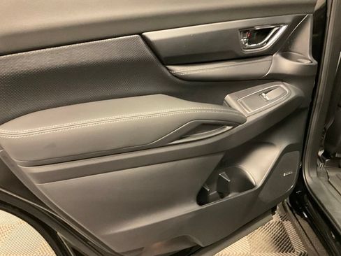 New 2026 Subaru Ascent Limited AWD/4WD image 25