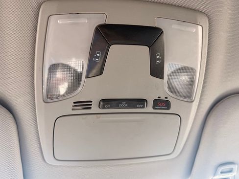 Used 2019 Toyota Sienna LE FWD image 30