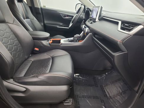 Used 2024 Toyota RAV4 Adventure image 16