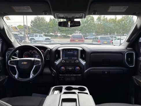 Used 2022 Chevrolet Silverado 2500 LT w/ Convenience Package AWD/4WD image 18