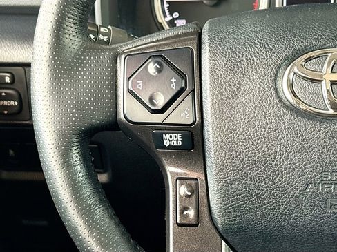 Used 2023 Toyota 4Runner TRD Off-Road Premium w/ Moonroof Package AWD/4WD image 11