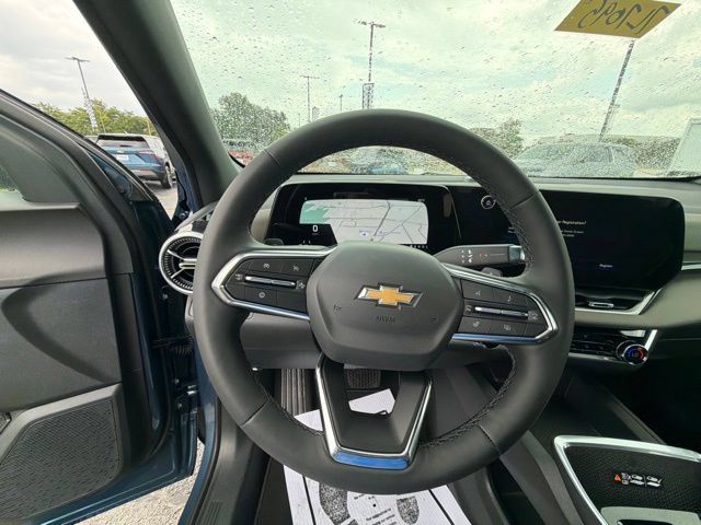 New 2027 Chevrolet Equinox LT w/ Convenience Package II FWD image 36