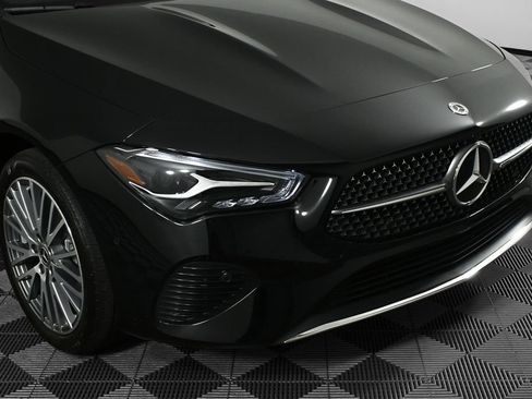 Used 2024 Mercedes-Benz CLA 250 image 34