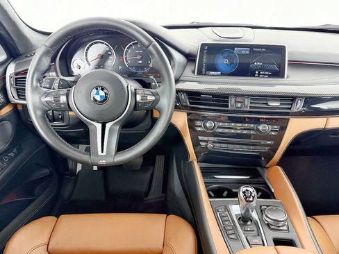 Used 2016 BMW X5 M image 71