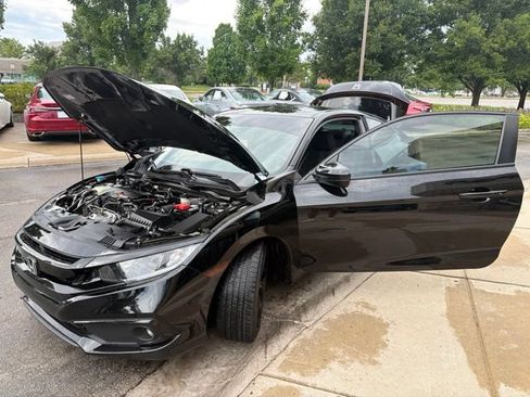 Used 2020 Honda Civic Sport image 10