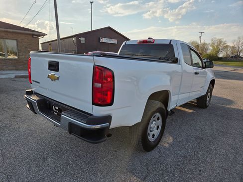 Used 2018 Chevrolet Colorado W/T image 5