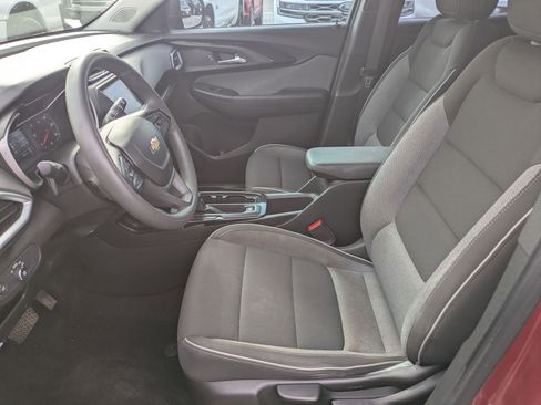 Used 2021 Chevrolet TrailBlazer LS image 10