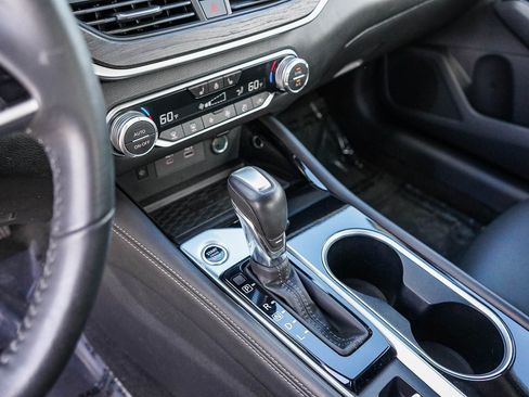 Used 2024 Nissan Altima 2.5 SL image 24