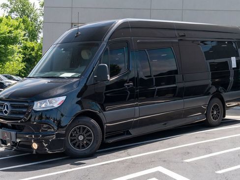 Used 2019 Mercedes-Benz Sprinter 170 image 3