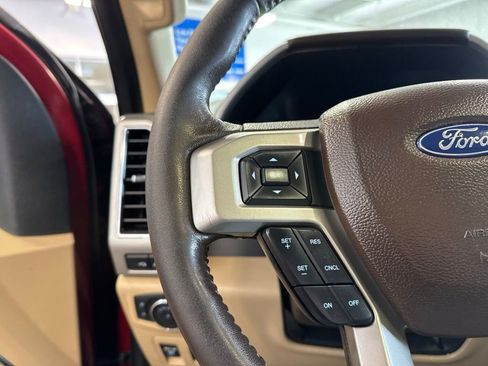 Used 2019 Ford F150 Lariat w/ Equipment Group 502A Luxury AWD/4WD image 16