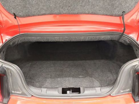 Used 2020 Ford Mustang Premium image 27