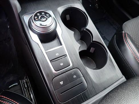 Used 2024 Ford Escape ST-Line image 18