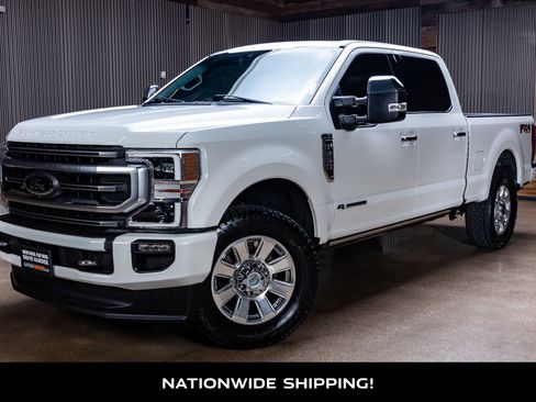 Used 2020 Ford F250 Platinum w/ FX4 Off-Road Package AWD/4WD image 4