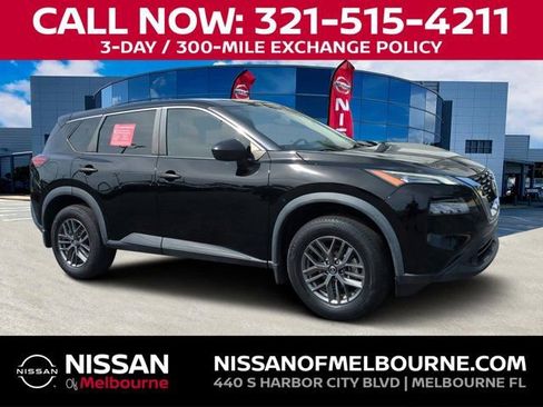 Certified 2021 Nissan Rogue S FWD image 1