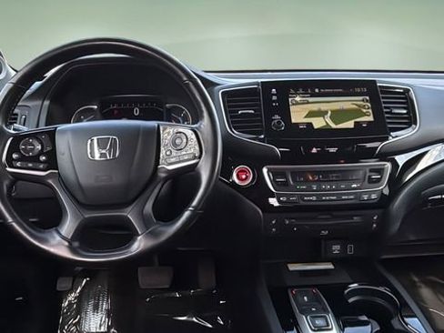 Used 2019 Honda Pilot Elite image 9