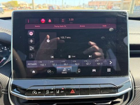 Used 2024 Jeep Compass Latitude w/ Altitude Special Edition image 23