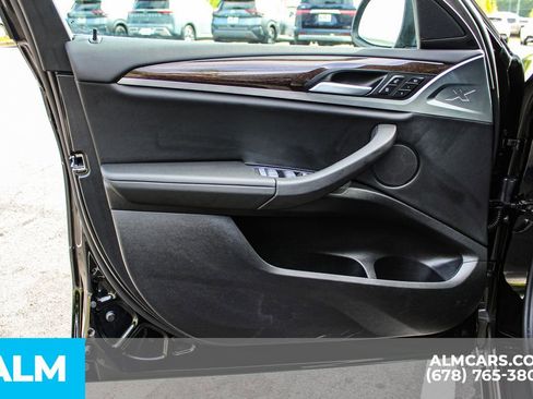 Used 2025 BMW X4 xDrive30i image 41