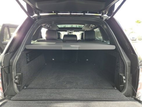 Used 2020 Land Rover Range Rover Long Wheelbase HSE image 21