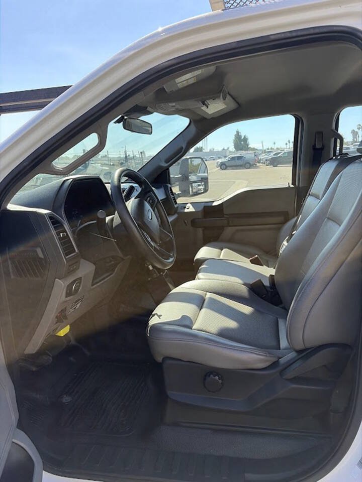 Used 2022 Ford F550 4x4 Crew Cab Super Duty w/ Power Equipment Group image 10