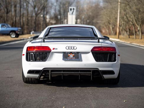 Used 2018 Audi R8 V10 plus image 15