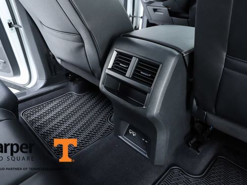 Used 2020 Volkswagen Atlas Cross Sport SEL FWD image 37
