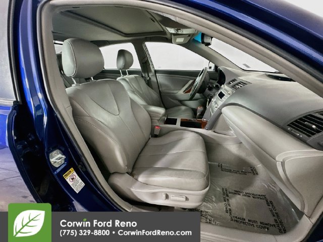 Used 2011 Toyota Camry XLE FWD image 27
