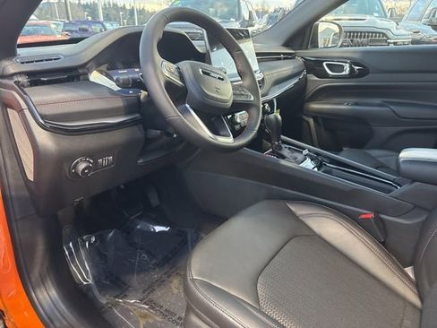 New 2026 Jeep Compass Trailhawk image 16