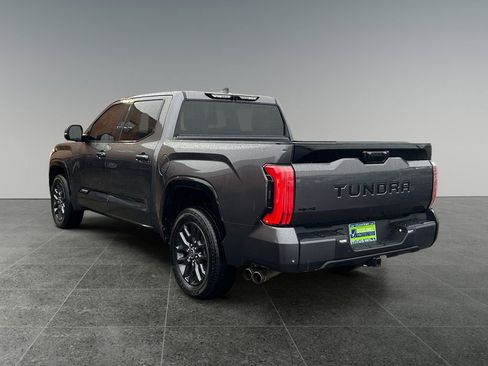 Used 2023 Toyota Tundra Platinum image 4